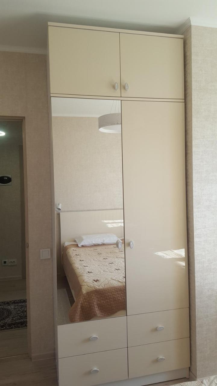 Apartment In The Karakol Heart Ngoại thất bức ảnh
